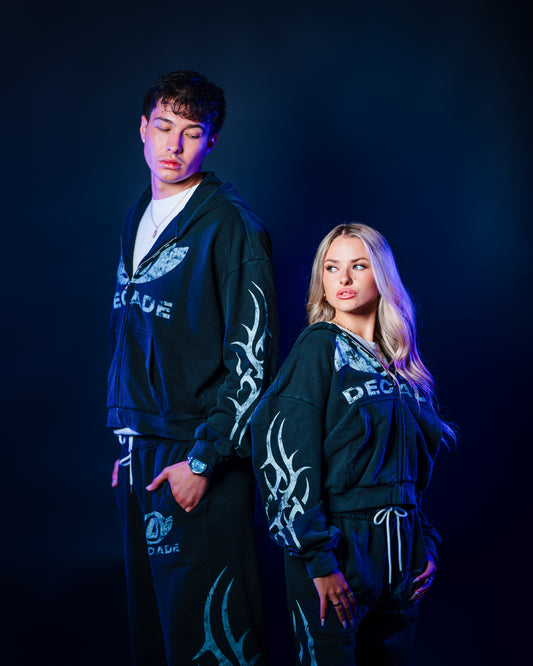 Decade Zip-up Onyx Black